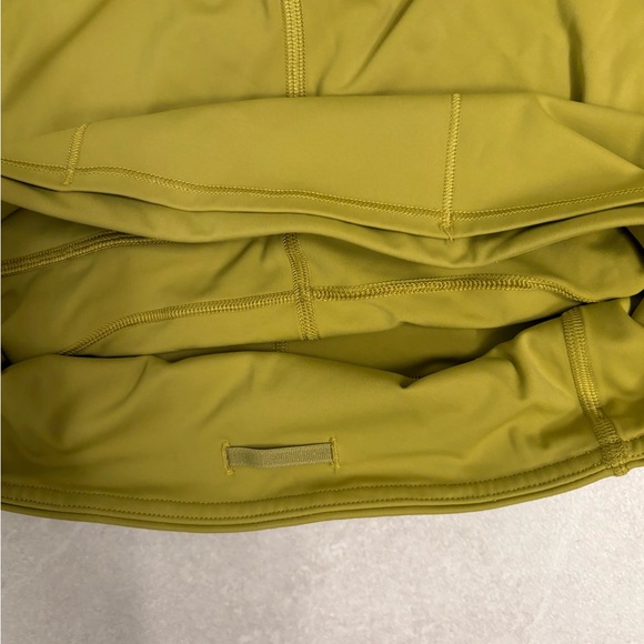 Lululemon Fast and Free Crop II Leggings Nulux 19’’ in Golden Lime Size 8 - Picture 11 of 13